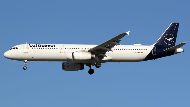 D-AIRK:Airbus A321:Lufthansa